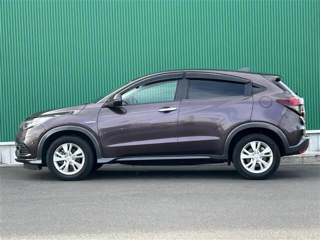 ヴェゼル ハイブリッドＸ・ホンダセンシング　ホンダセンシング　アダプティブクルーズコントロール　純正ナビ　バックカメラ　ＥＴＣ　ドライブレコーダー　純正エンジンスターター　ＬＥＤヘッドランプ　純正１６インチアルミホイール　フォグランプ（36枚目）