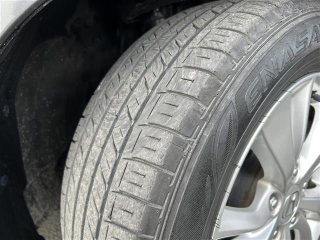 ヴェゼル ハイブリッドＸ・ホンダセンシング　ホンダセンシング　アダプティブクルーズコントロール　純正ナビ　バックカメラ　ＥＴＣ　ドライブレコーダー　純正エンジンスターター　ＬＥＤヘッドランプ　純正１６インチアルミホイール　フォグランプ（43枚目）