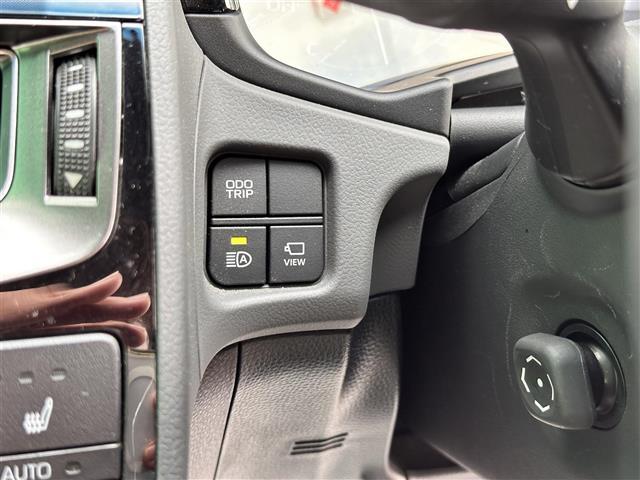 クラウンハイブリッド ＲＳアドバンス　モデリスタフルエアロ　セーフティパッケージプラス　セーフティセンス　レーダークルーズコントロール　ＢＳＭ　パノラミックビューモニター　純正１２．３インチナビ　デジタルインナーミラー　白革シート　ＥＴＣ（24枚目）