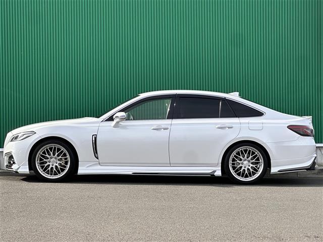 クラウンハイブリッド ＲＳアドバンス　モデリスタフルエアロ　セーフティパッケージプラス　セーフティセンス　レーダークルーズコントロール　ＢＳＭ　パノラミックビューモニター　純正１２．３インチナビ　デジタルインナーミラー　白革シート　ＥＴＣ（36枚目）