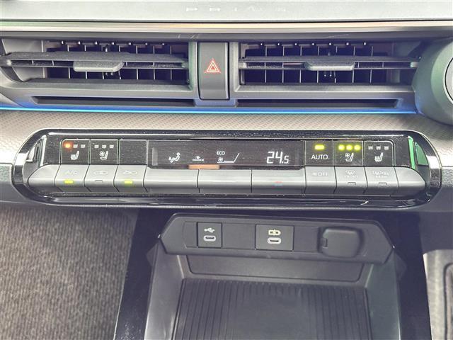 プリウス Ｚ　モデリスタエアロ　寒冷地仕様　セーフティセンス　アドバストパーク　レーダークルーズコントロール　１２．３インチディスプレイオーディオ　パノラミックビューモニター　ＥＴＣ　ワイヤレス充電　本革シート（11枚目）