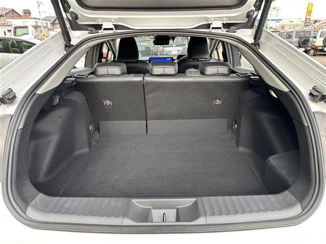 プリウス Ｚ　モデリスタエアロ　寒冷地仕様　セーフティセンス　アドバストパーク　レーダークルーズコントロール　１２．３インチディスプレイオーディオ　パノラミックビューモニター　ＥＴＣ　ワイヤレス充電　本革シート（33枚目）