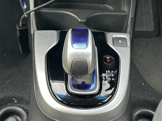 フィットハイブリッド Ｆパッケージ（13枚目）