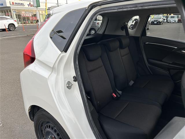 フィットハイブリッド Ｆパッケージ（15枚目）