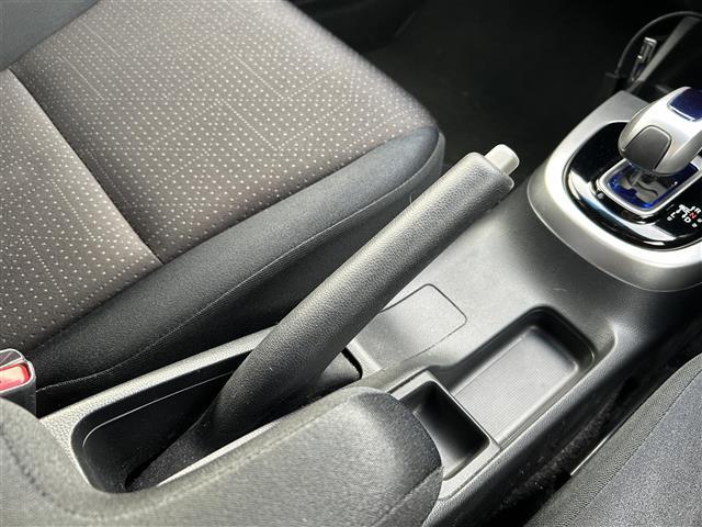 フィットハイブリッド Ｆパッケージ（24枚目）