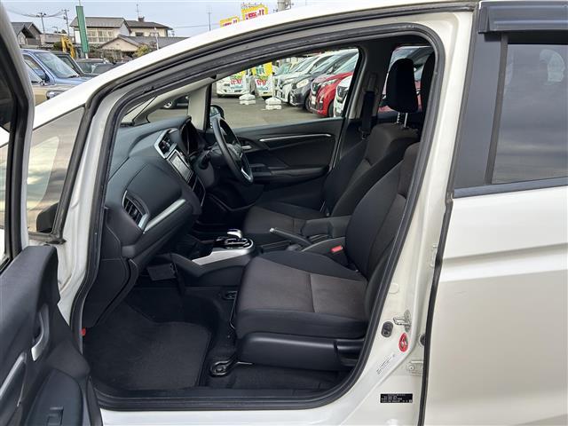 フィットハイブリッド Ｆパッケージ（30枚目）