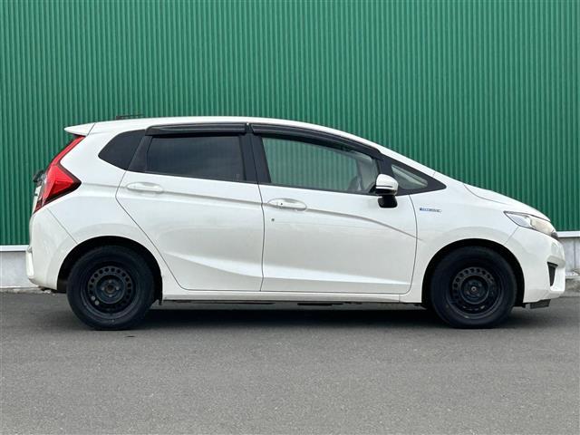 フィットハイブリッド Ｆパッケージ（35枚目）