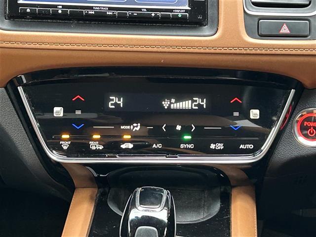 ヴェゼル ハイブリッドＺ・ホンダセンシング　ワンオーナー　ホンダセンシング　アダプティブクルーズコントロール　純正ナビ　バックカメラ　ＥＴＣ　ドライブレコーダー　シートヒーター　ハーフレザーシート　ルーフレール　純正１７インチＡＷ　ＬＥＤライト（11枚目）