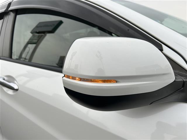 ヴェゼル ハイブリッドＺ・ホンダセンシング　ワンオーナー　ホンダセンシング　アダプティブクルーズコントロール　純正ナビ　バックカメラ　ＥＴＣ　ドライブレコーダー　シートヒーター　ハーフレザーシート　ルーフレール　純正１７インチＡＷ　ＬＥＤライト（39枚目）