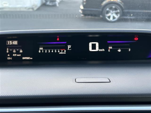 ステップワゴンスパーダ スパーダ　ホンダセンシング　７人乗り　ホンダセンシング　アダプティブクルーズコントロール　純正１０インチナビ　バックカメラ　ＥＴＣ　ドライブレコーダー　両側電動スライドドア　わくわくゲート　ＬＥＤヘッドランプ　純正ＡＷ（10枚目）