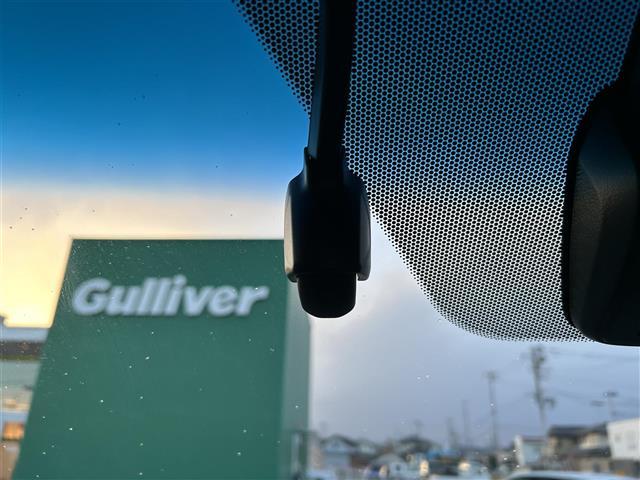 ステップワゴンスパーダ スパーダ　ホンダセンシング　７人乗り　ホンダセンシング　アダプティブクルーズコントロール　純正１０インチナビ　バックカメラ　ＥＴＣ　ドライブレコーダー　両側電動スライドドア　わくわくゲート　ＬＥＤヘッドランプ　純正ＡＷ（13枚目）