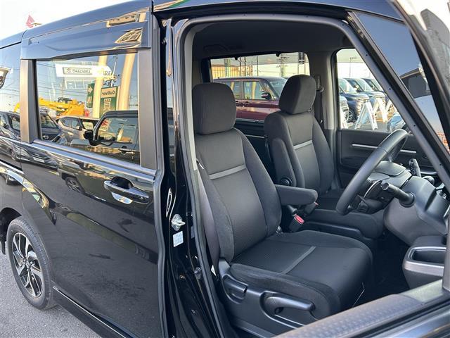 ステップワゴンスパーダ スパーダ　ホンダセンシング　７人乗り　ホンダセンシング　アダプティブクルーズコントロール　純正１０インチナビ　バックカメラ　ＥＴＣ　ドライブレコーダー　両側電動スライドドア　わくわくゲート　ＬＥＤヘッドランプ　純正ＡＷ（14枚目）