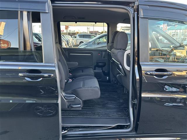 ステップワゴンスパーダ スパーダ　ホンダセンシング　７人乗り　ホンダセンシング　アダプティブクルーズコントロール　純正１０インチナビ　バックカメラ　ＥＴＣ　ドライブレコーダー　両側電動スライドドア　わくわくゲート　ＬＥＤヘッドランプ　純正ＡＷ（28枚目）