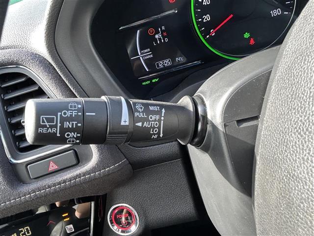 ヴェゼル ハイブリッドＲＳ・ホンダセンシング　ホンダセンシング　アダプティブクルーズコントロール　純正８インチナビ　バックカメラ　ＥＴＣ　ドライブレコーダー　ハーフレザーシート　シートヒーター　コンフォートビューパッケージ　純正１８インチＡＷ（22枚目）