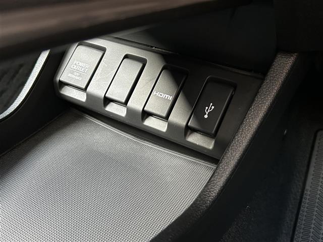 ヴェゼル ハイブリッドＲＳ・ホンダセンシング　ホンダセンシング　アダプティブクルーズコントロール　純正８インチナビ　バックカメラ　ＥＴＣ　ドライブレコーダー　ハーフレザーシート　シートヒーター　コンフォートビューパッケージ　純正１８インチＡＷ（26枚目）