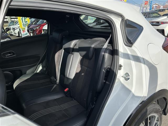 ヴェゼル ハイブリッドＲＳ・ホンダセンシング　ホンダセンシング　アダプティブクルーズコントロール　純正８インチナビ　バックカメラ　ＥＴＣ　ドライブレコーダー　ハーフレザーシート　シートヒーター　コンフォートビューパッケージ　純正１８インチＡＷ（31枚目）