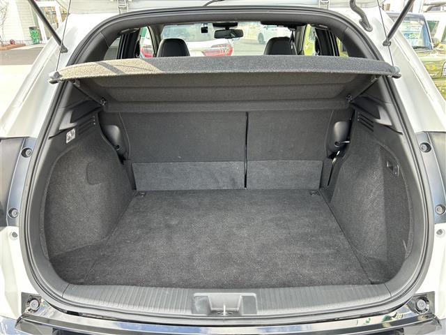 ヴェゼル ハイブリッドＲＳ・ホンダセンシング　ホンダセンシング　アダプティブクルーズコントロール　純正８インチナビ　バックカメラ　ＥＴＣ　ドライブレコーダー　ハーフレザーシート　シートヒーター　コンフォートビューパッケージ　純正１８インチＡＷ（33枚目）