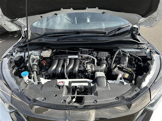 ヴェゼル ハイブリッドＲＳ・ホンダセンシング　ホンダセンシング　アダプティブクルーズコントロール　純正８インチナビ　バックカメラ　ＥＴＣ　ドライブレコーダー　ハーフレザーシート　シートヒーター　コンフォートビューパッケージ　純正１８インチＡＷ（41枚目）