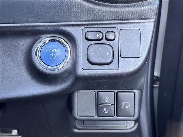 アクア Ｓスタイルブラック　セーフティセンス　パノラミックビューモニター　純正ナビ　ＥＴＣ２．０　ドライブレコーダー　ＬＥＤヘッドランプ　インテリジェントクリアランスソナー　プリクラッシュセーフティ　レーンディパーチャーアラート（5枚目）