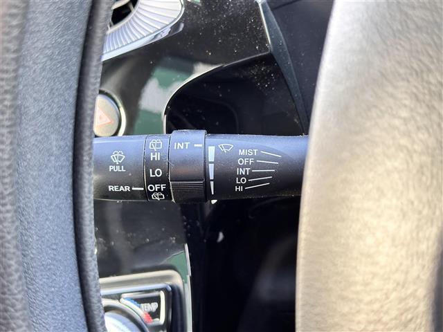 アクア Ｓスタイルブラック　セーフティセンス　パノラミックビューモニター　純正ナビ　ＥＴＣ２．０　ドライブレコーダー　ＬＥＤヘッドランプ　インテリジェントクリアランスソナー　プリクラッシュセーフティ　レーンディパーチャーアラート（22枚目）