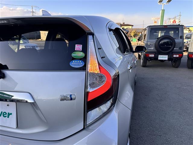 アクア Ｓスタイルブラック　セーフティセンス　パノラミックビューモニター　純正ナビ　ＥＴＣ２．０　ドライブレコーダー　ＬＥＤヘッドランプ　インテリジェントクリアランスソナー　プリクラッシュセーフティ　レーンディパーチャーアラート（40枚目）