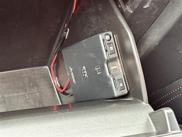 CX-8 XD ブラックトーンエディション ワンオーナー 7人乗り BOSEサウンドシステム レーダークルーズコントロール BSM 360度ビューモニター マツダコネクトナビ ETC 電動リアゲート シートヒーター パワーシート LEDライト(7枚目)