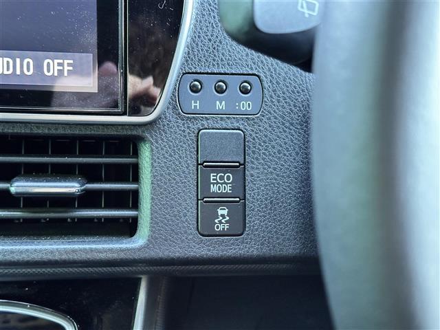 ヴォクシー ＺＳ　煌ＩＩＩ　セーフティセンス　クルーズコントロール　クリアランスソナー　純正１２インチフリップダウンモニター　純正１０インチナビ　バックカメラ　ＥＴＣ　両側電動スライドドア　ハーフレザーシート　純正アルミホイール（26枚目）