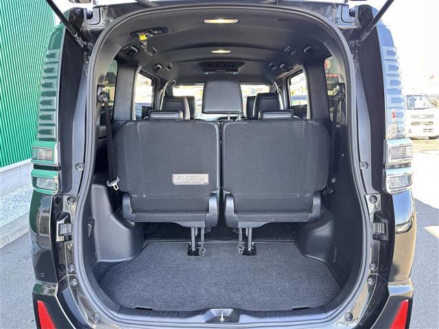 ヴォクシー ＺＳ　煌ＩＩＩ　セーフティセンス　クルーズコントロール　クリアランスソナー　純正１２インチフリップダウンモニター　純正１０インチナビ　バックカメラ　ＥＴＣ　両側電動スライドドア　ハーフレザーシート　純正アルミホイール（33枚目）