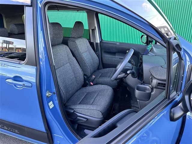 シエンタ ハイブリッドＺ　５人乗　コンフォートパッケージ　セーフティセンス　レーダークルーズコントロール　１０．５インチディスプレイオーディオ　パノラミックビューモニター　両側電動スライドドア　純正ＯＰ１５インチアルミホイール（14枚目）