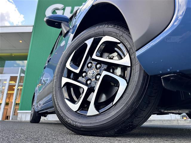 シエンタ ハイブリッドＺ　５人乗　コンフォートパッケージ　セーフティセンス　レーダークルーズコントロール　１０．５インチディスプレイオーディオ　パノラミックビューモニター　両側電動スライドドア　純正ＯＰ１５インチアルミホイール（17枚目）