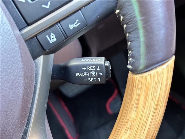 ＲＸ ＲＸ４５０ｈ　バージョンＬ　セーフティシステムプラス　ＢＳＭ　レーダークルーズコントロール　パノラミックビューモニター　純正ナビ　ＥＴＣ２．０　ドライブレコーダー　パワーバックドア　本革シート　前席／後席パワーシート　３眼ＬＥＤ（7枚目）