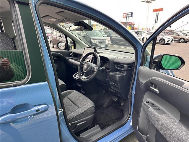 シエンタ ハイブリッドＺ　セーフティセンス　レーダークルーズコントロール　ＢＳＭ　コンフォートパッケージ　１０．５インチディスプレイオーディオ　パノラミックビューモニター　ＥＴＣ　ドライブレコーダー　両側電動スライドドア（28枚目）