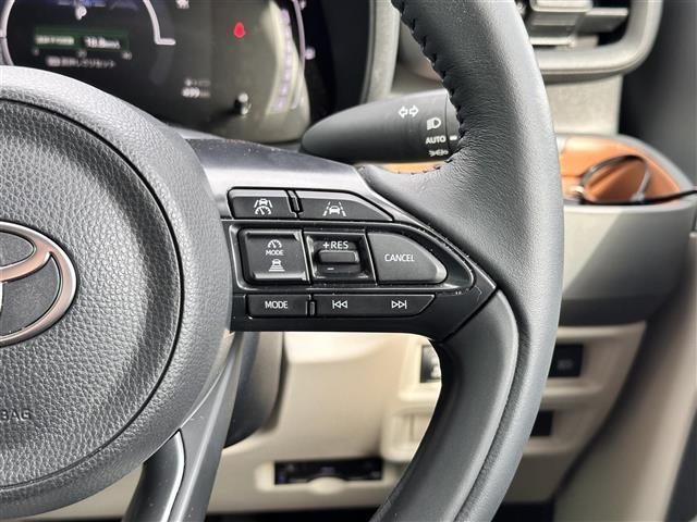 シエンタ ハイブリッドＺ　寒冷地仕様　モデリスタ１５インチＡＷ　セーフティセンス　トヨタチームメイト　アドバンストパーク　コンフォートパッケージ　パノラミックビューモニター　ＥＴＣ　ドライブレコーダー　両側電動スライドドア（9枚目）