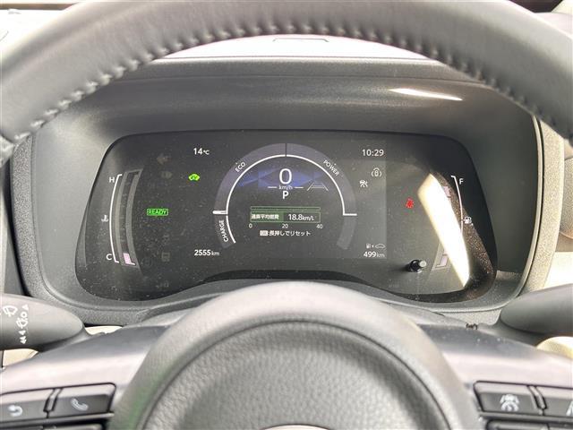 シエンタ ハイブリッドＺ　寒冷地仕様　モデリスタ１５インチＡＷ　セーフティセンス　トヨタチームメイト　アドバンストパーク　コンフォートパッケージ　パノラミックビューモニター　ＥＴＣ　ドライブレコーダー　両側電動スライドドア（10枚目）