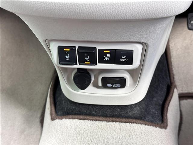 シエンタ ハイブリッドＺ　寒冷地仕様　モデリスタ１５インチＡＷ　セーフティセンス　トヨタチームメイト　アドバンストパーク　コンフォートパッケージ　パノラミックビューモニター　ＥＴＣ　ドライブレコーダー　両側電動スライドドア（13枚目）