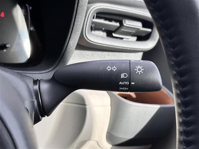 シエンタ ハイブリッドＺ　寒冷地仕様　モデリスタ１５インチＡＷ　セーフティセンス　トヨタチームメイト　アドバンストパーク　コンフォートパッケージ　パノラミックビューモニター　ＥＴＣ　ドライブレコーダー　両側電動スライドドア（23枚目）