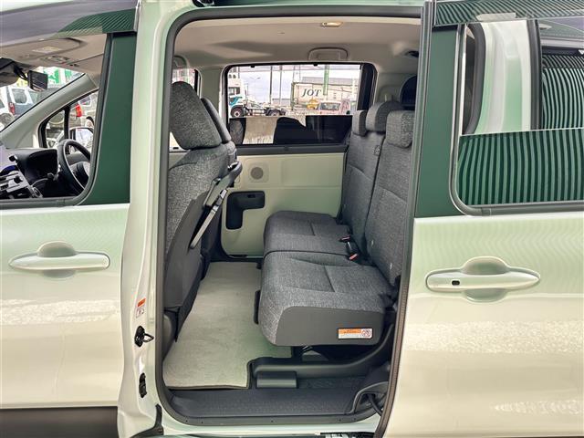 シエンタ ハイブリッドＺ　寒冷地仕様　モデリスタ１５インチＡＷ　セーフティセンス　トヨタチームメイト　アドバンストパーク　コンフォートパッケージ　パノラミックビューモニター　ＥＴＣ　ドライブレコーダー　両側電動スライドドア（31枚目）