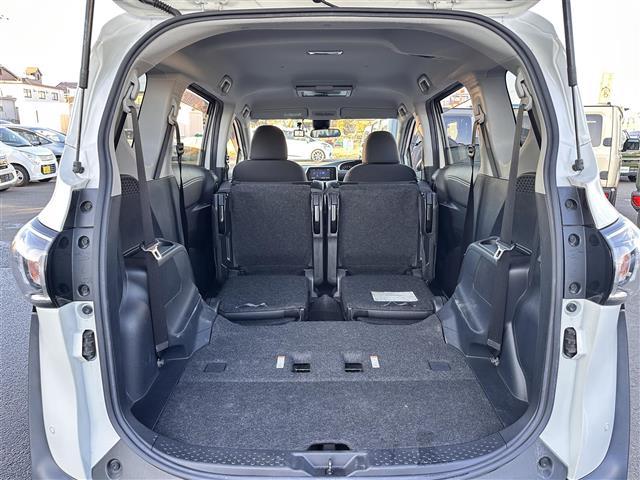 シエンタ Ｇ　７人乗り　セーフティセンス　純正１２インチフリップダウンモニター　純正ナビ　バックカメラ　ＥＴＣ　ドライブレコーダー　両側電動スライドドア　クリアランスソナー　プリクラッシュセーフティ　ＬＤＡ（16枚目）