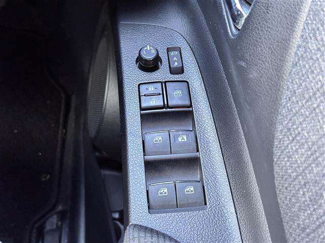 シエンタ Ｇ　７人乗り　セーフティセンス　純正１２インチフリップダウンモニター　純正ナビ　バックカメラ　ＥＴＣ　ドライブレコーダー　両側電動スライドドア　クリアランスソナー　プリクラッシュセーフティ　ＬＤＡ（26枚目）