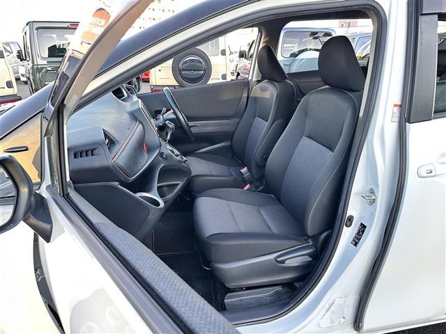 シエンタ Ｇ　７人乗り　セーフティセンス　純正１２インチフリップダウンモニター　純正ナビ　バックカメラ　ＥＴＣ　ドライブレコーダー　両側電動スライドドア　クリアランスソナー　プリクラッシュセーフティ　ＬＤＡ（29枚目）