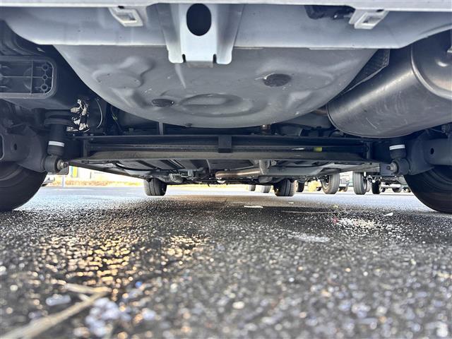 シエンタ Ｇ　７人乗り　セーフティセンス　純正１２インチフリップダウンモニター　純正ナビ　バックカメラ　ＥＴＣ　ドライブレコーダー　両側電動スライドドア　クリアランスソナー　プリクラッシュセーフティ　ＬＤＡ（42枚目）