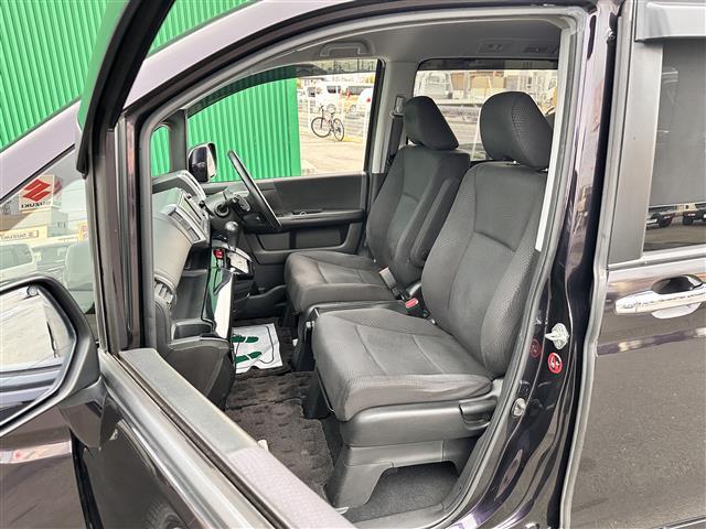 ステップワゴンスパーダ Ｚ　インターナビセレクション　ワンオーナー／ＨＯＮＤＡインターナビ／両側パワースライドドア／マルチビューカメラシステム／純正フリップダウンモニター／パドルシフト／スペアキー／ビルトインＥＴＣ／純正フロアマット／センターコンソール（29枚目）