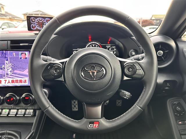 ＧＲ８６ ＲＺ　ワンオーナー　車高調　ＢＲＩＤＥフルバケットシート　社外ナビ　Ｂｌｕｅｔｏｏｔｈ　フルセグＴＶ　ＥＴＣ　クルーズコントロール　バックカメラ　シートヒーター　ブラインドスポットモニター　ＥＮＫＥＩアルミ（21枚目）