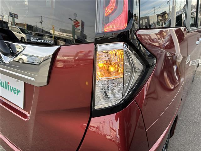 ルーミー カスタムＧ－Ｔ　スマートアシスト　アダプティブクルーズコントロール　純正ナビ　バックカメラ　ＥＴＣ　ドライブレコーダー　ウェルカムパワースライドドア　純正１５インチＡＷ　ブレーキ制御機能付誤発進抑制機能　ＬＥＤライト（40枚目）