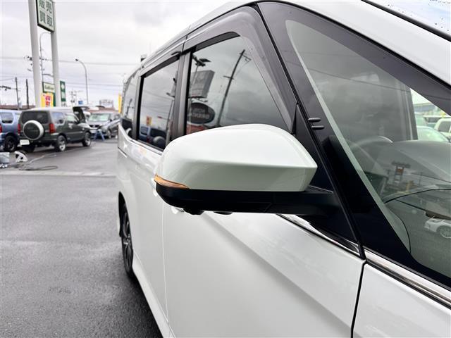 ノア ハイブリッドＳ－Ｚ　快適利便パッケージＨｉｇｈ　ドライビングサポートパッケージ　トヨタチームメイト　ディスプレイオーディオプラス　１０．５インチナビ　パノラミックビューモニター　両側電動スライドドア　パワーバックドア（39枚目）