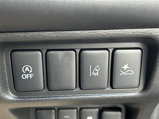 デリカＤ：５ シャモニー　７人乗り　登録済未使用車　ｅ－Ａｓｓｉｓｔ　レーダークルーズコントロール　アルパイン１１型ナビ　マルチアラウンドモニター　両側電動スライドドア　パワーバックドア　パワーシート　シートヒーター　ＬＥＤ（7枚目）