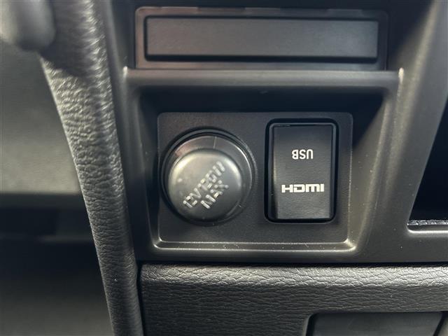 デリカＤ：５ シャモニー　７人乗り　登録済未使用車　ｅ－Ａｓｓｉｓｔ　レーダークルーズコントロール　アルパイン１１型ナビ　マルチアラウンドモニター　両側電動スライドドア　パワーバックドア　パワーシート　シートヒーター　ＬＥＤ（24枚目）