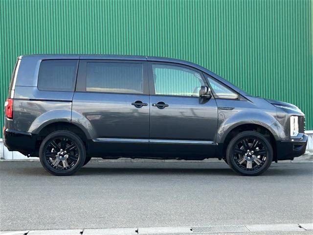 デリカＤ：５ シャモニー　７人乗り　登録済未使用車　ｅ－Ａｓｓｉｓｔ　レーダークルーズコントロール　アルパイン１１型ナビ　マルチアラウンドモニター　両側電動スライドドア　パワーバックドア　パワーシート　シートヒーター　ＬＥＤ（35枚目）