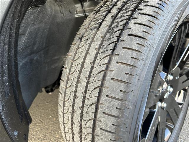 デリカＤ：５ シャモニー　７人乗り　登録済未使用車　ｅ－Ａｓｓｉｓｔ　レーダークルーズコントロール　アルパイン１１型ナビ　マルチアラウンドモニター　両側電動スライドドア　パワーバックドア　パワーシート　シートヒーター　ＬＥＤ（43枚目）