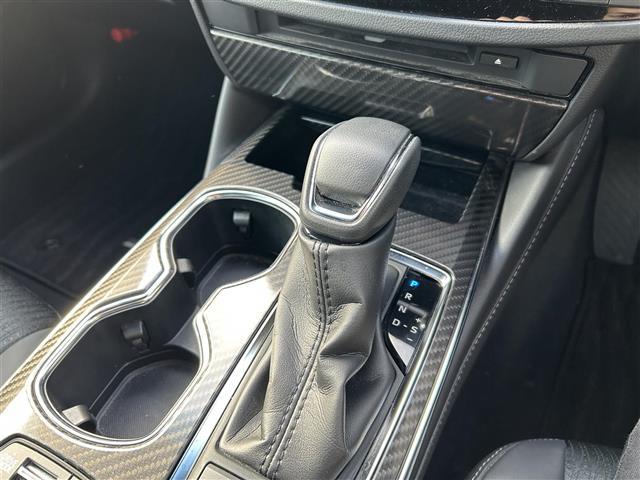 クラウンハイブリッド RS 後期型 セーフティセンス レーダークルーズコントロール 12.3インチナビ バックカメラ ETC ドライブレコーダー シートヒーター ステアリグヒーター パワーシート 純正18インチアルミホイール(13枚目)